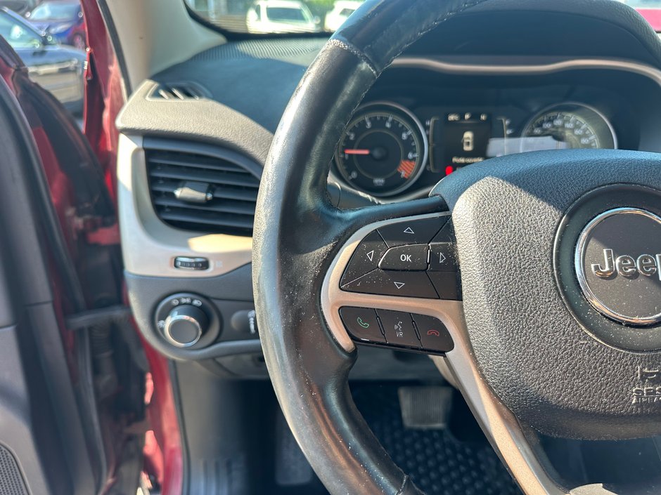 2014 Jeep Cherokee Sport-10