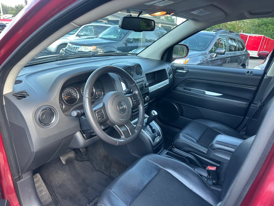2014 Jeep Compass North 4 x4-6