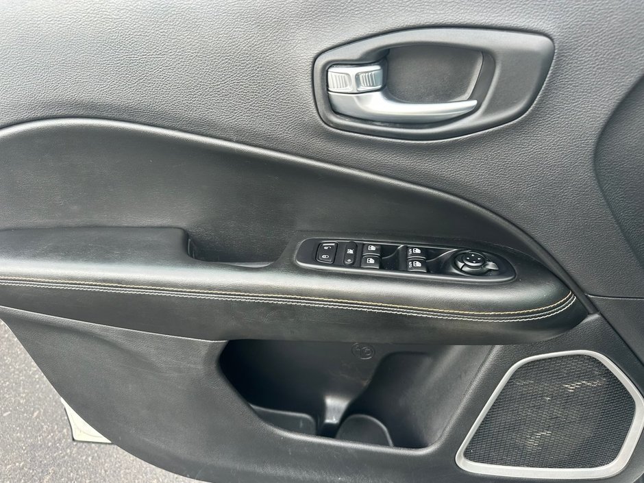 Jeep Compass Sport 2019-9