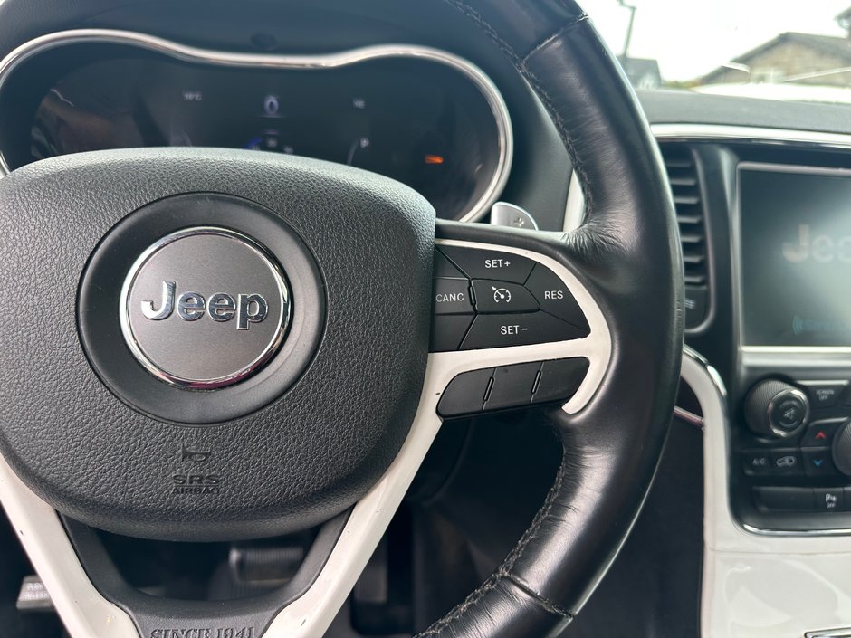 2015 Jeep Grand Cherokee Limited-12