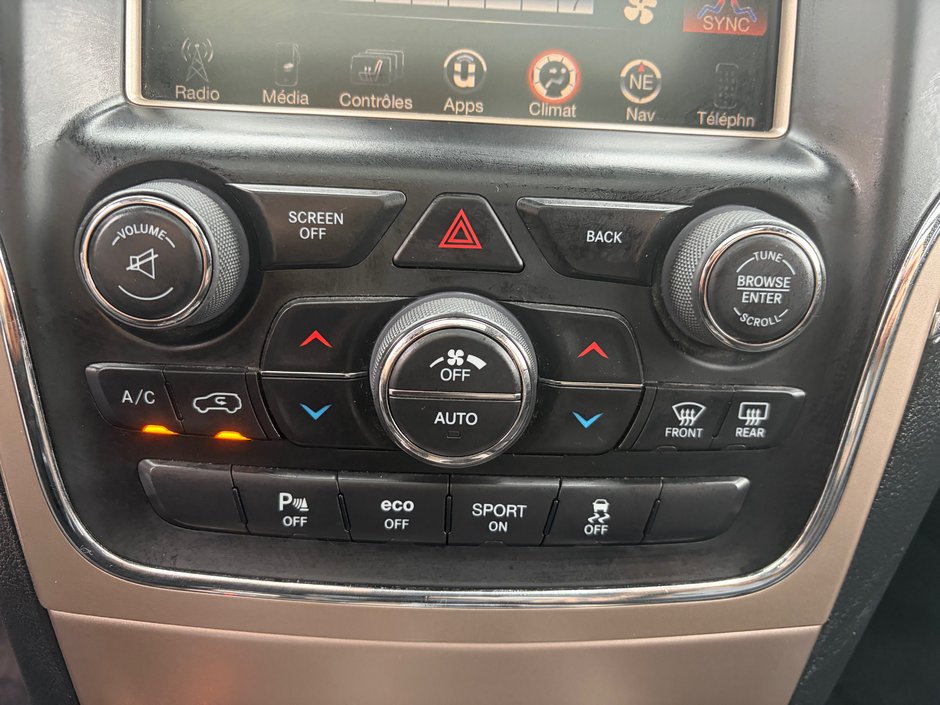 Jeep Grand Cherokee Overland 2016-8