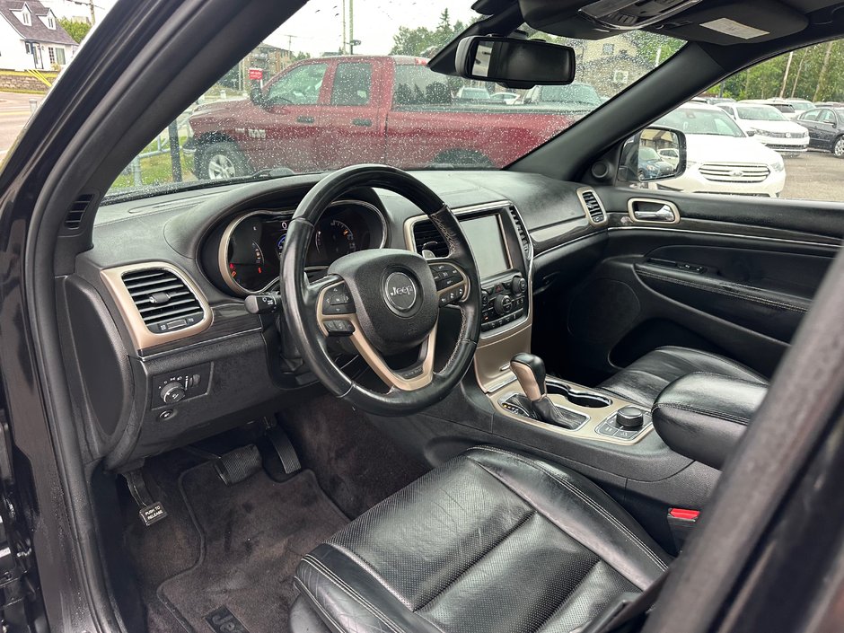 Jeep Grand Cherokee Overland 2016-14