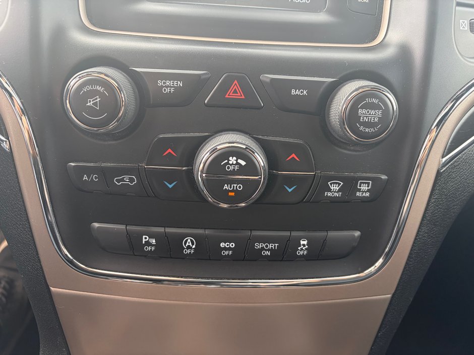 Jeep Grand Cherokee Limited 2016-15
