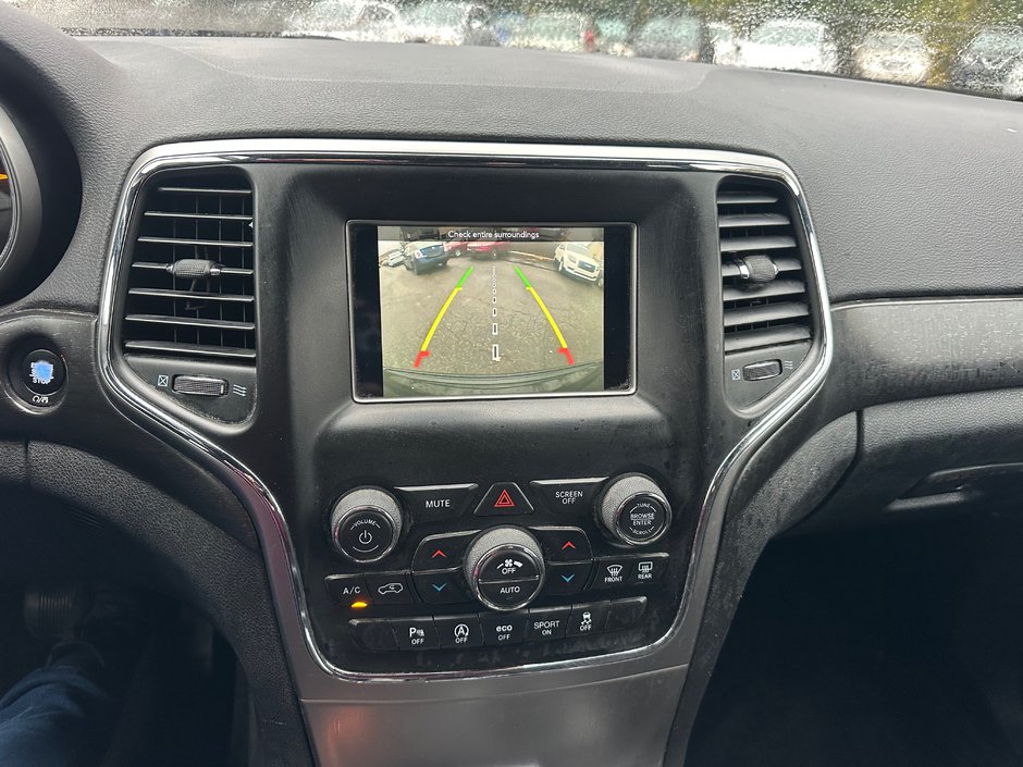 2018 Jeep Grand Cherokee Laredo-13