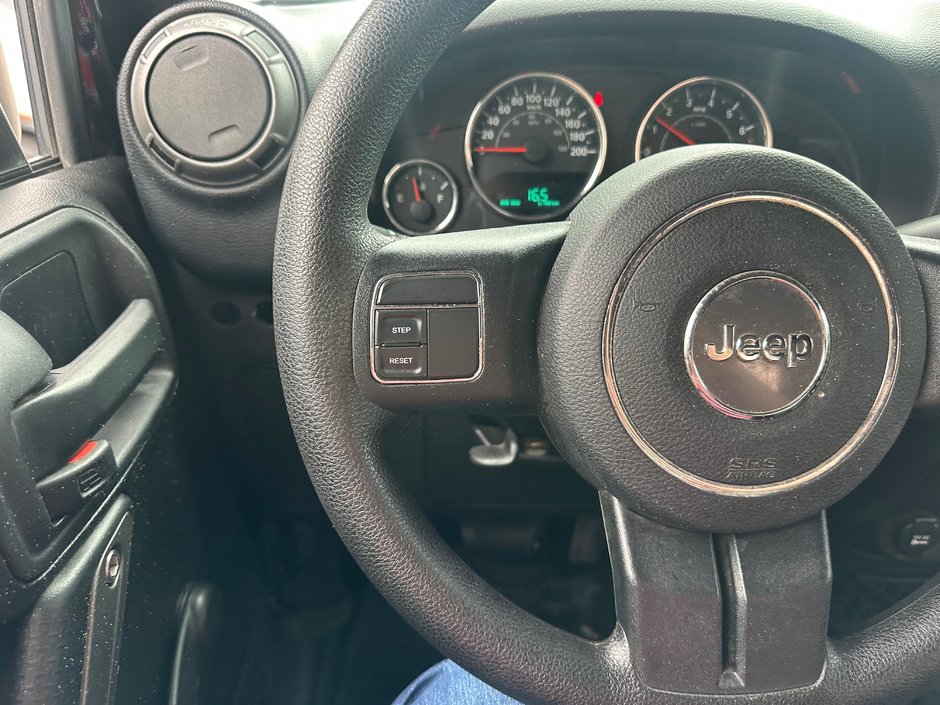 Jeep Wrangler Sport 2017-10