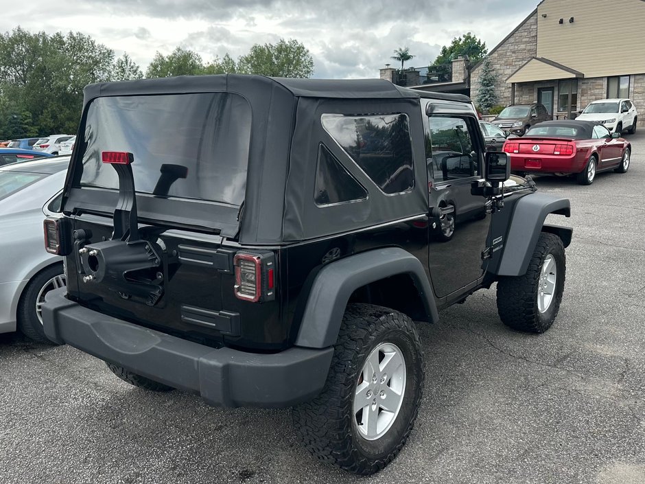 Jeep Wrangler Sport 2017-3