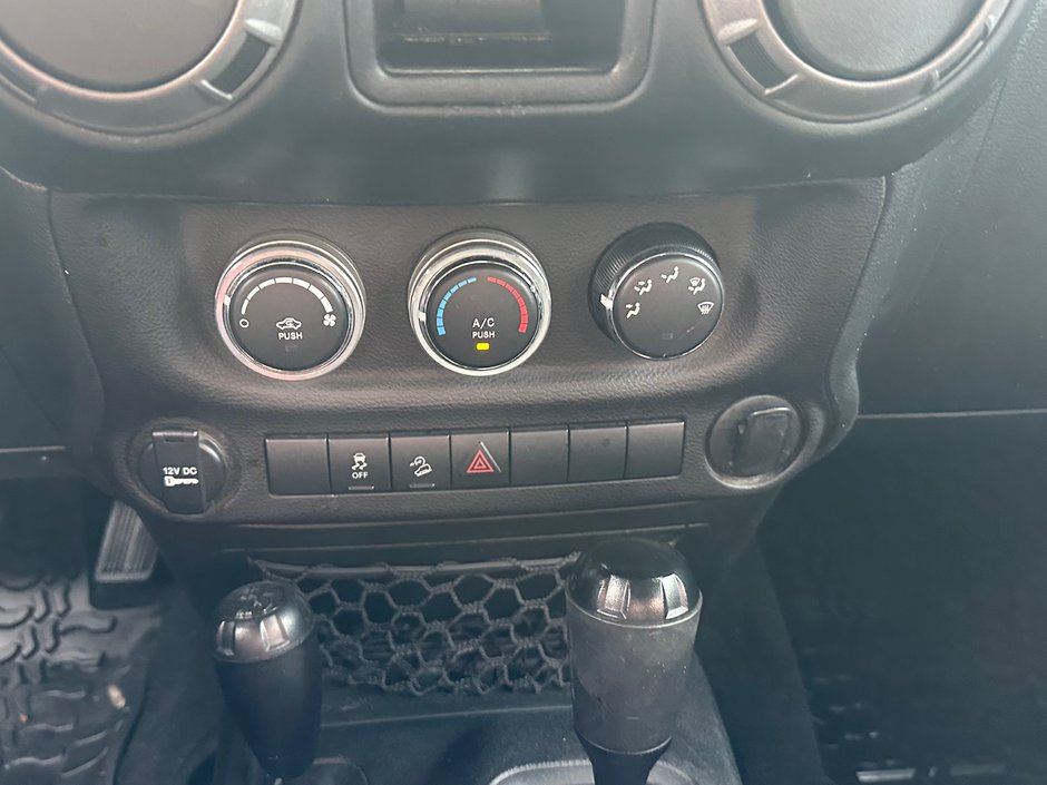 Jeep Wrangler Sport 2017-7