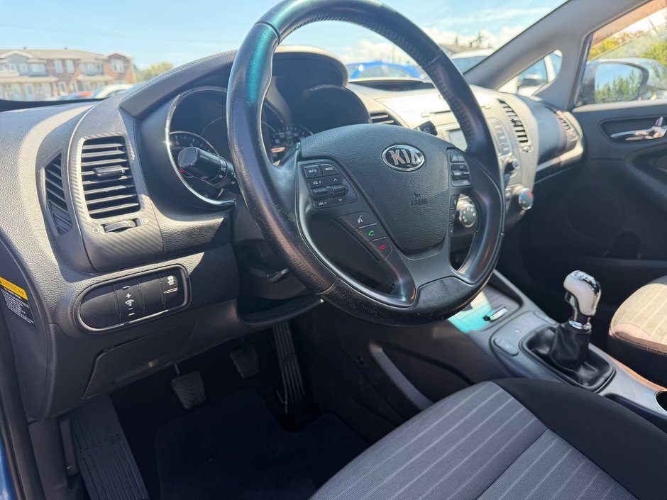 2015 Kia Forte EX-11