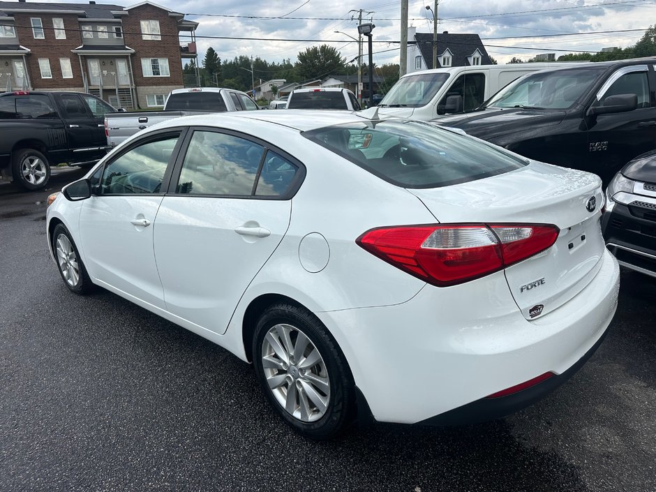 Kia Forte LX 2015-3