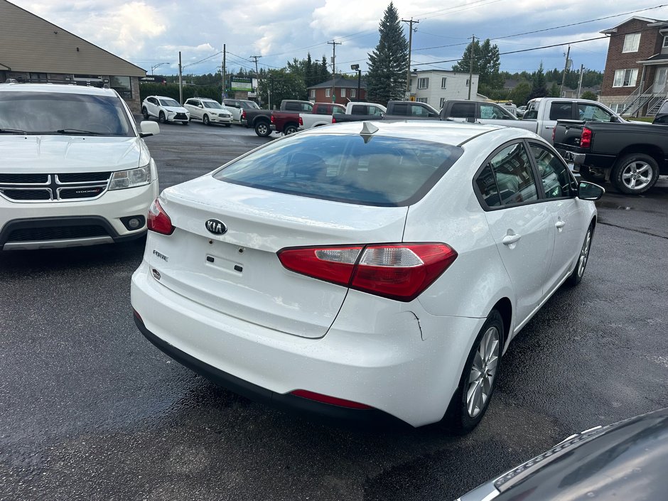 Kia Forte LX 2015-2