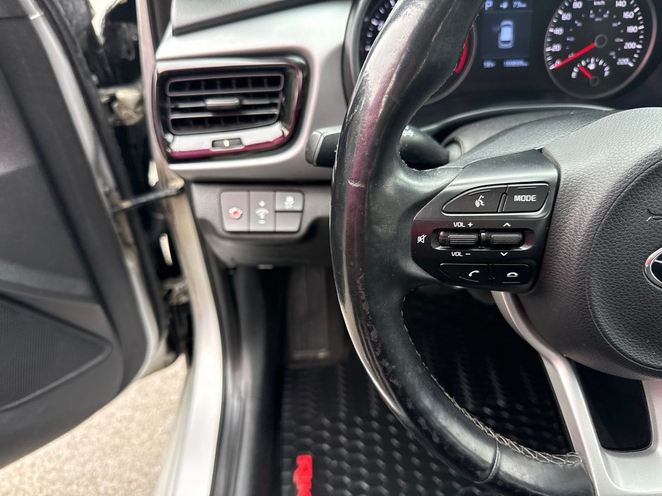 Kia Rio 5-door EX 2020-9