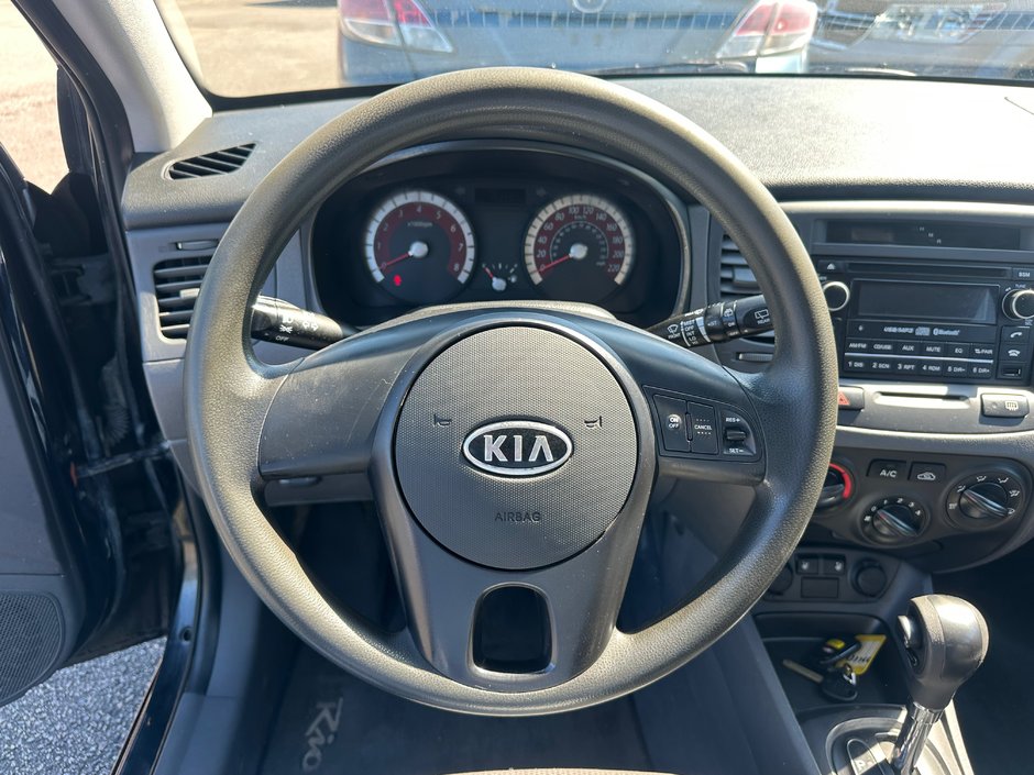 2010 Kia Rio Lx-10