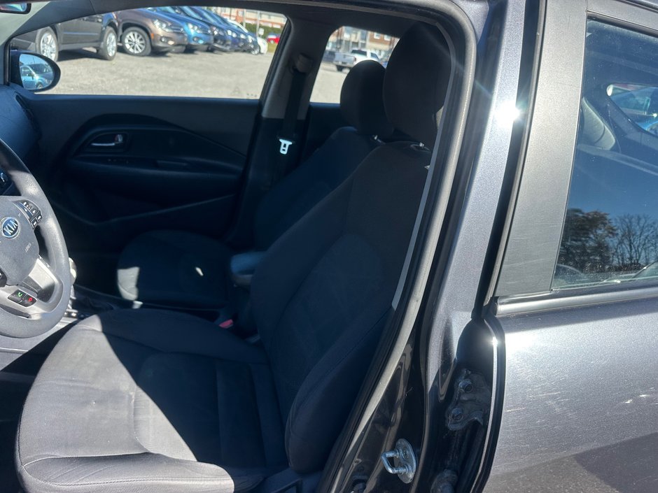 2013 Kia Rio Lx-5