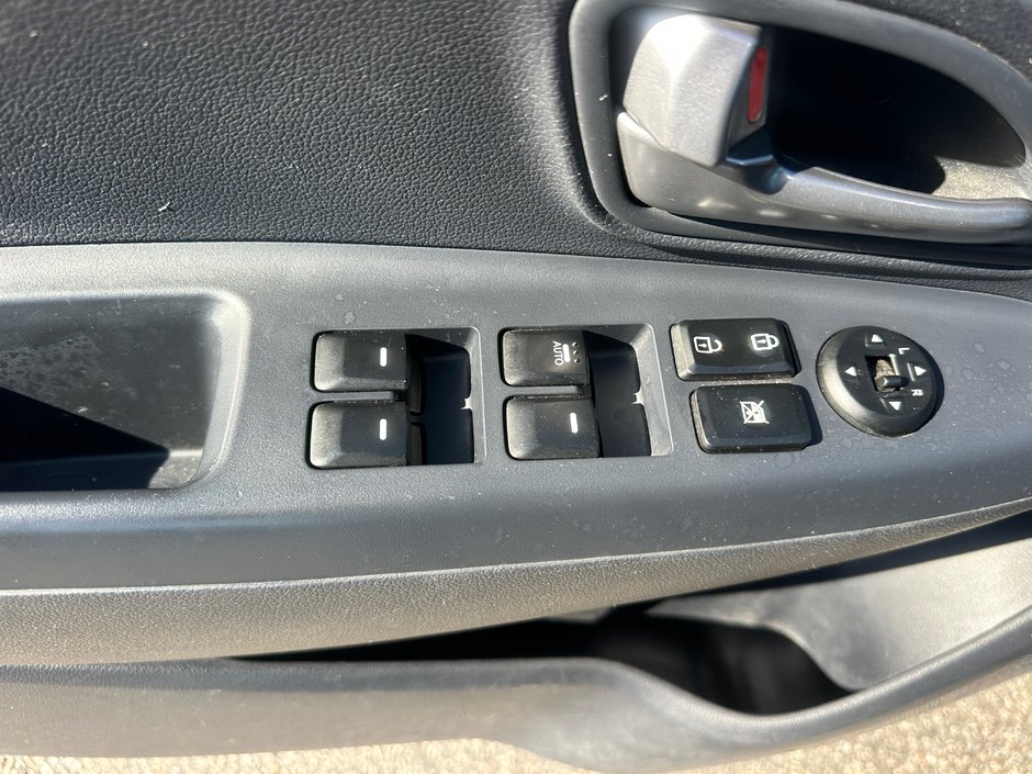 2013 Kia Rio Lx-6