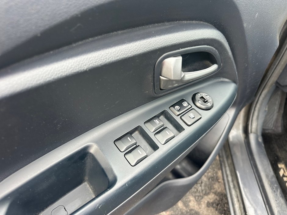 2014 Kia Rio LX-24