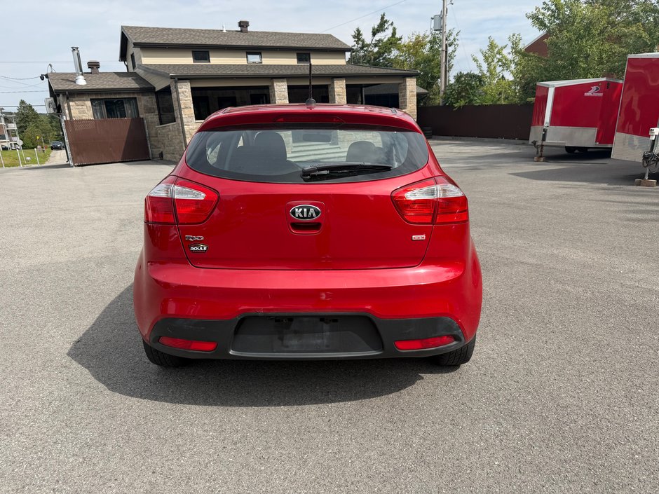 2015 Kia Rio Lx-4