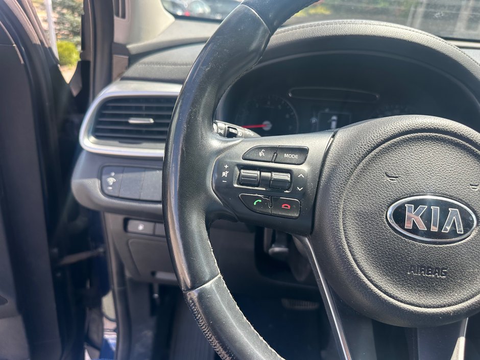 2016 Kia Sorento LX AWD-9