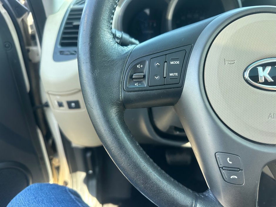 Kia Soul Lx  plus 2010-5
