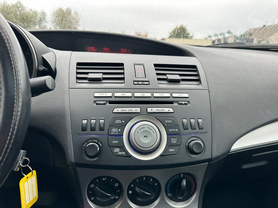 Mazda 3  2010-14