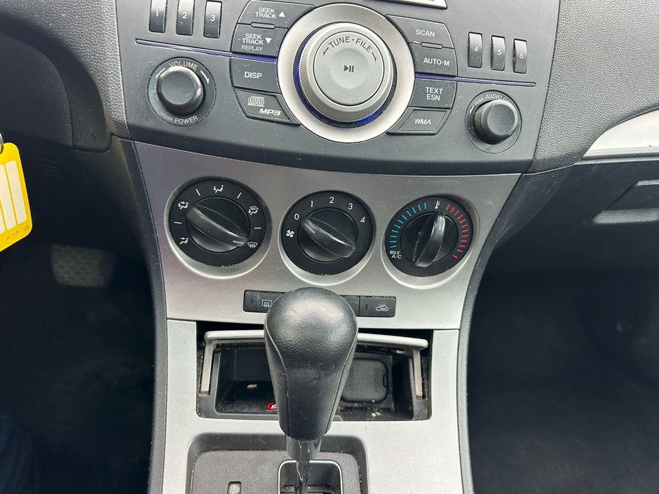 Mazda 3  2010-15