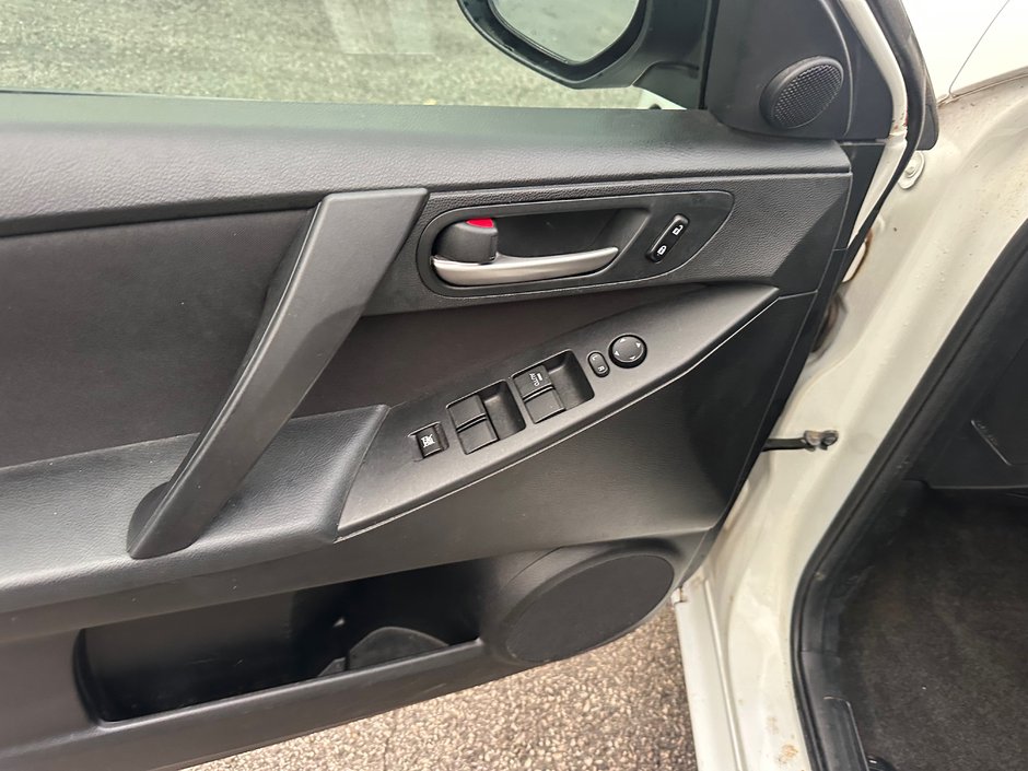 Mazda 3 GS 2011-7