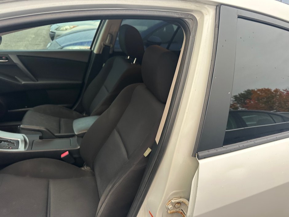 Mazda 3 GS 2011-6