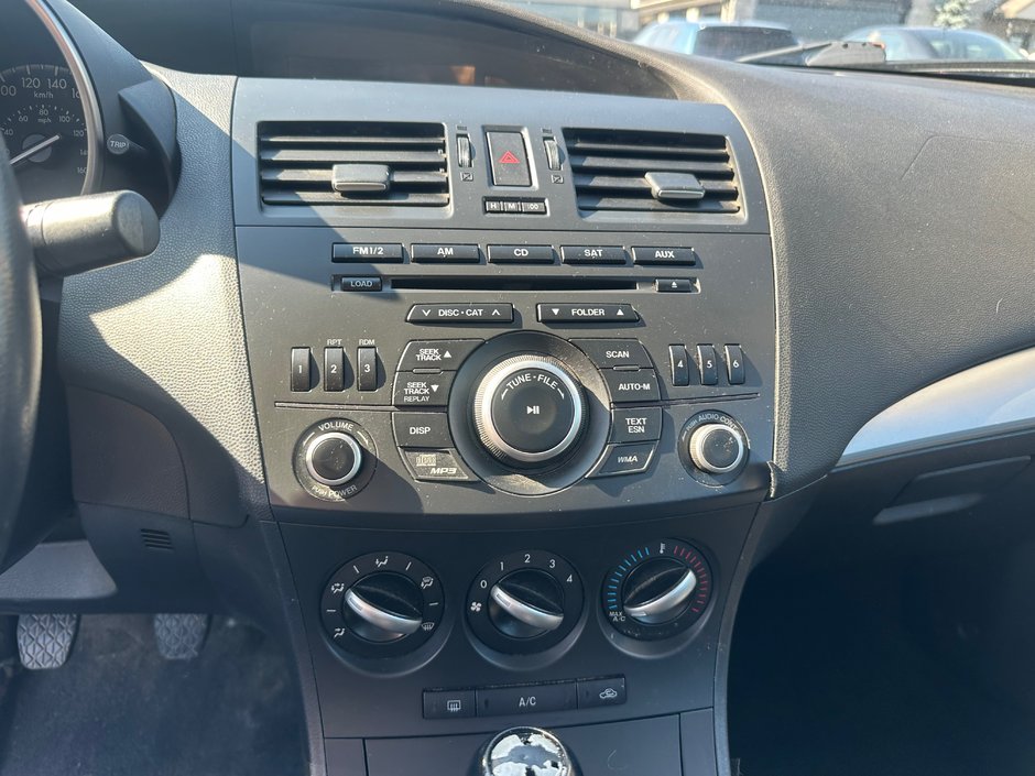 2012 Mazda 3 GX-8
