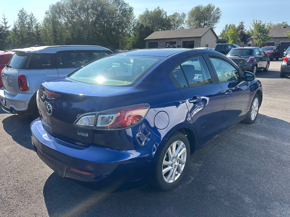 2012 Mazda 3 GX-2
