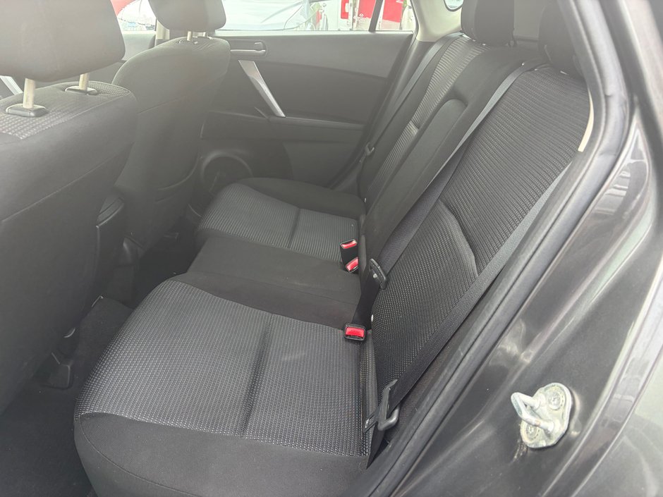 Mazda 3 GS-SKY 2013-6