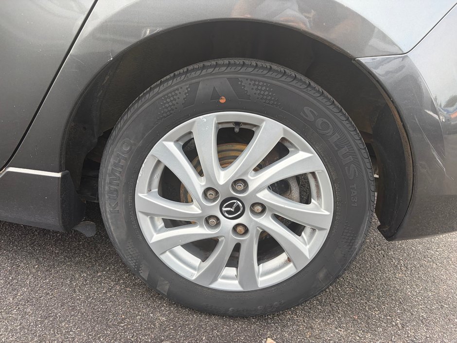 Mazda 3 GS-SKY 2013-7
