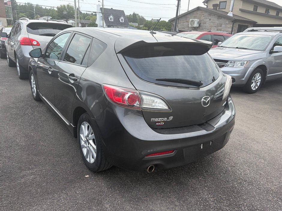 Mazda 3 GS-SKY 2013-4
