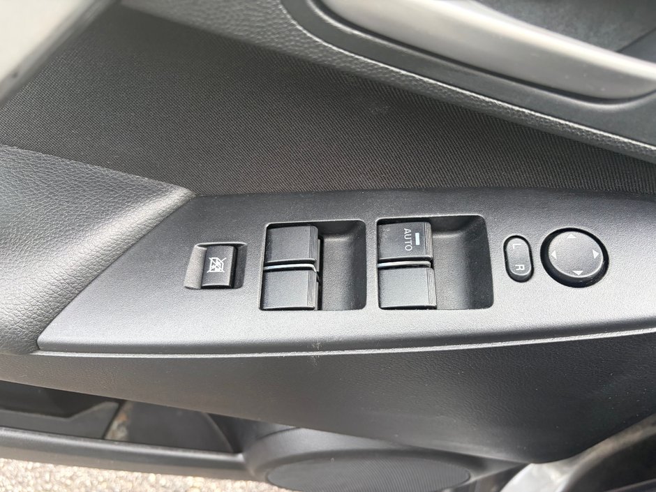 Mazda 3 GS-SKY 2013-8