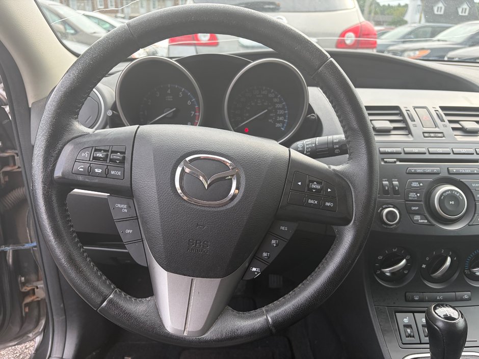 Mazda 3 GS-SKY 2013-9