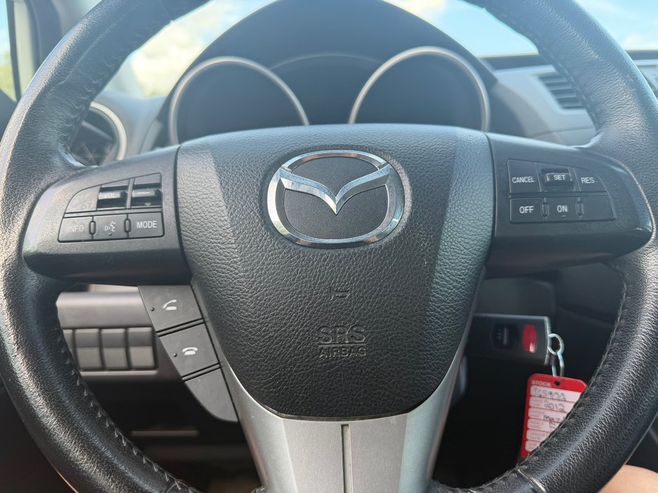 Mazda 5 GS 2012-10