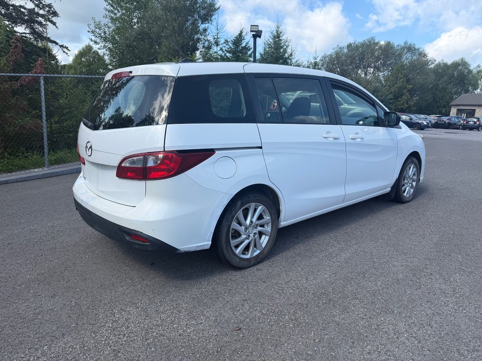 Mazda 5 GS 2012-3