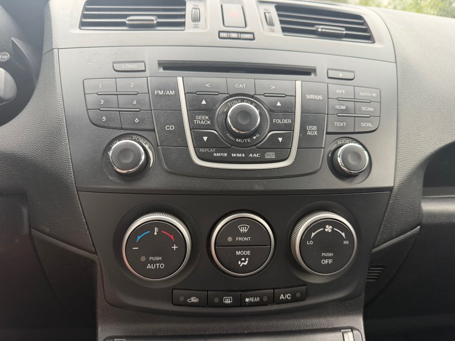 2014 Mazda 5 GS-12