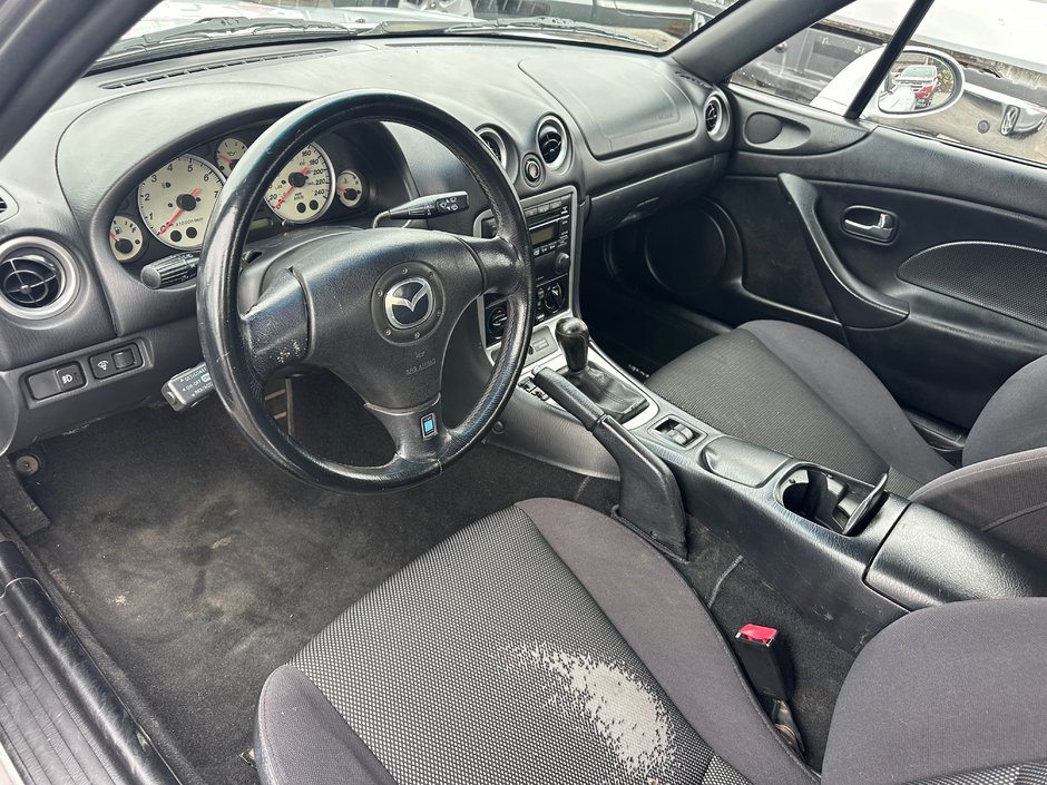 2003 Mazda MX-5 Miata-5