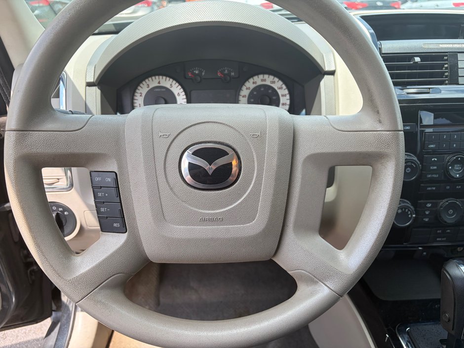 2010 Mazda Tribute-9