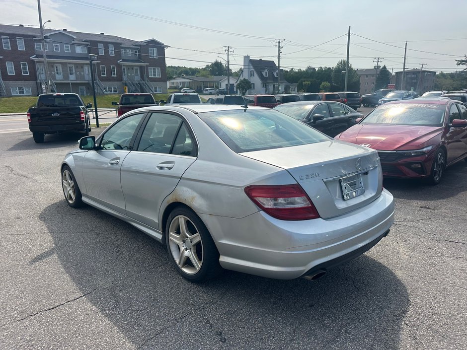 Mercedes-Benz C-Class 2.5L 2009-3
