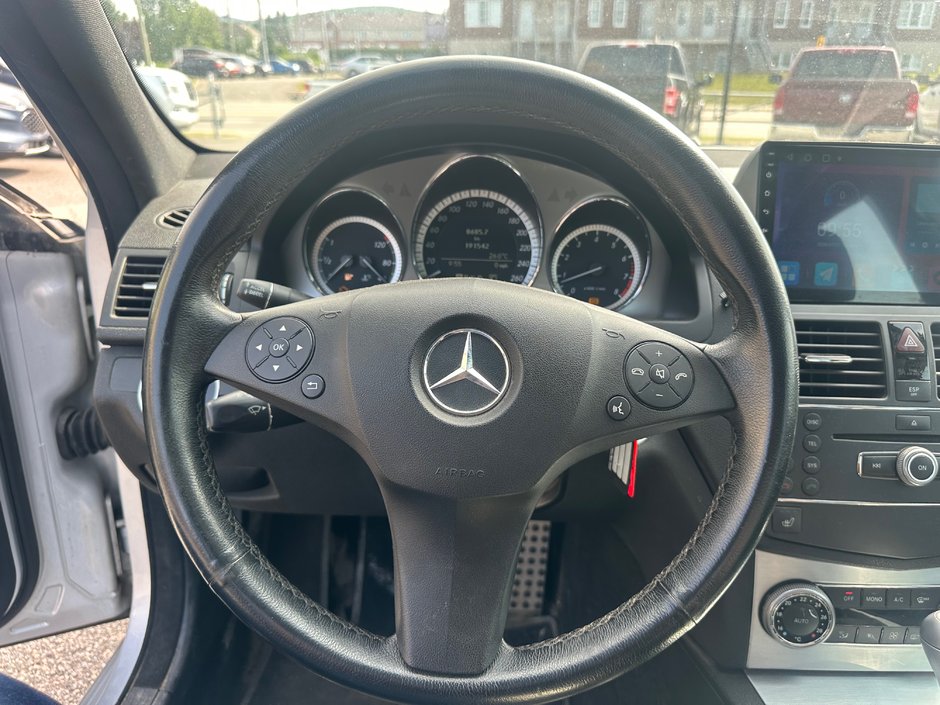 Mercedes-Benz C-Class 2.5L 2009-7
