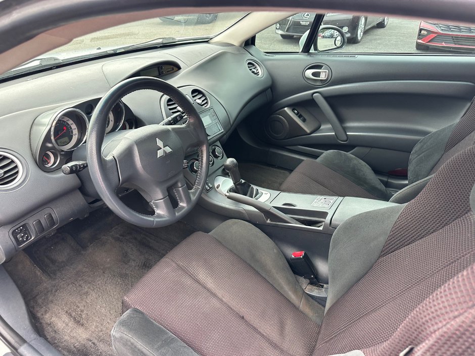 Mitsubishi Eclipse GS 2009-6