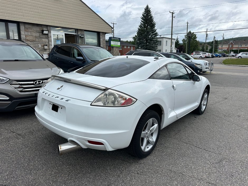 Mitsubishi Eclipse GS 2009-2