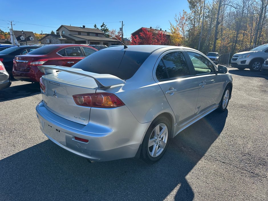 Mitsubishi Lancer SE 2009-3