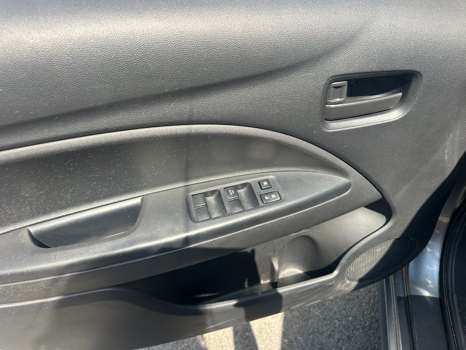 2018 Mitsubishi Mirage ES-7