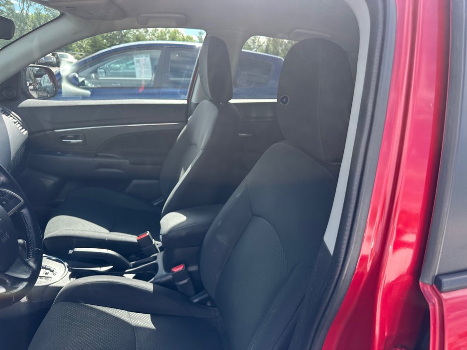 Mitsubishi RVR  2014-6