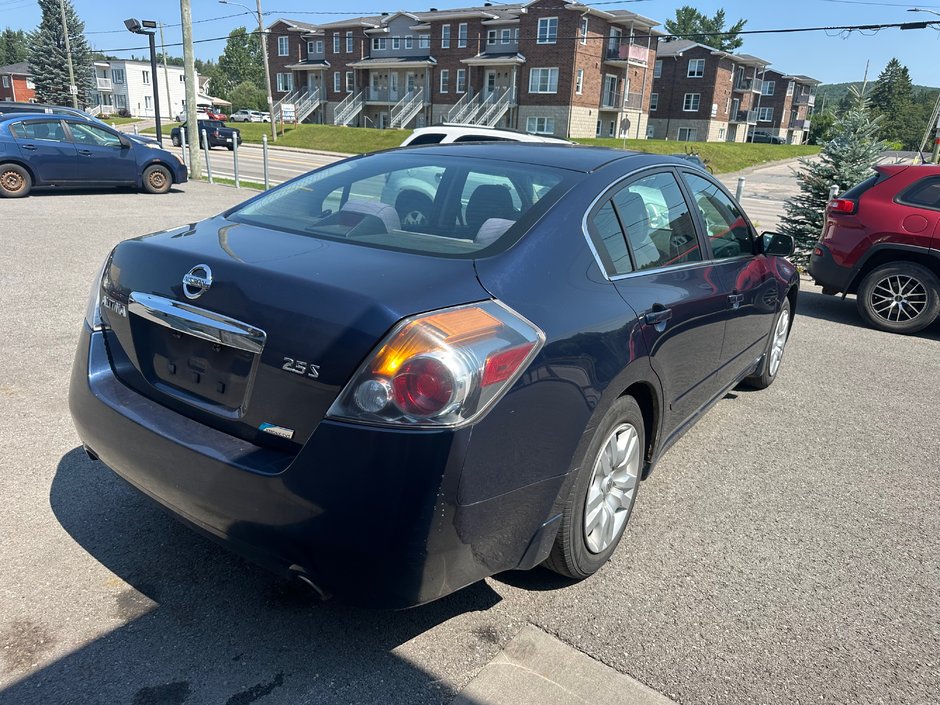 Nissan Altima 2,5 S 2010-3