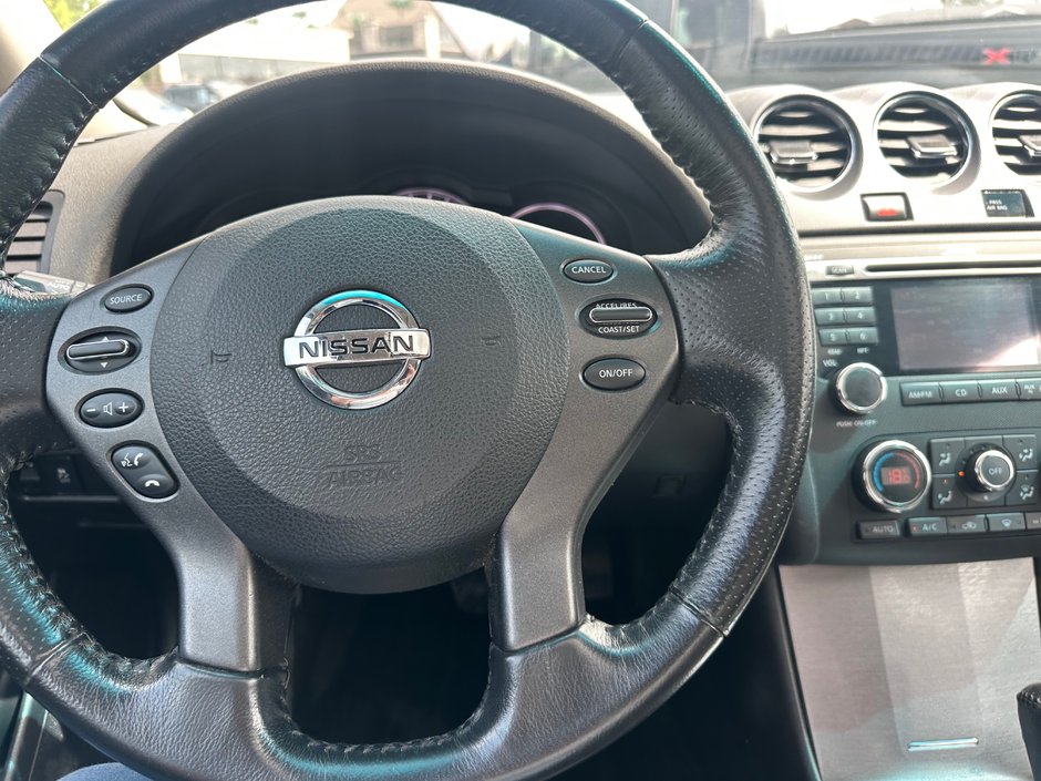 2011 Nissan Altima 2,5 SL-16