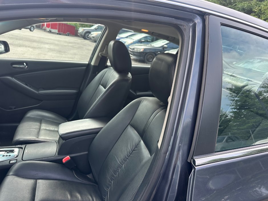 2011 Nissan Altima 2,5 SL-6