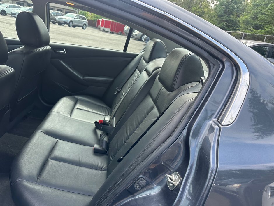 2011 Nissan Altima 2,5 SL-5