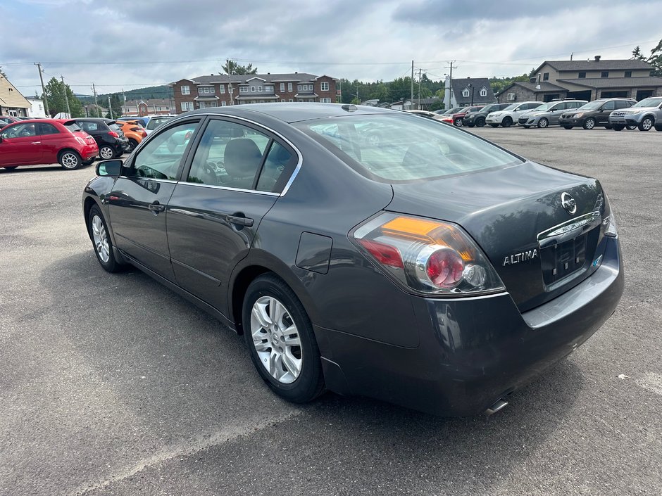 2011 Nissan Altima 2,5 SL-3